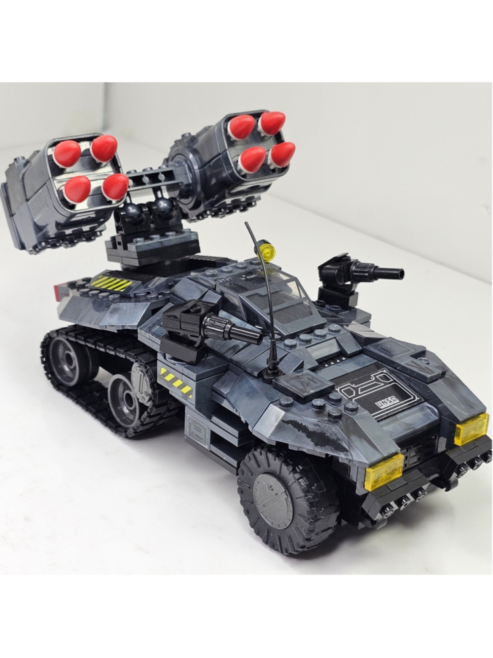 Halo Mega Bloks Covert Ops: UNSC Wolverine Set 97072 - No Figures, Box/Manual